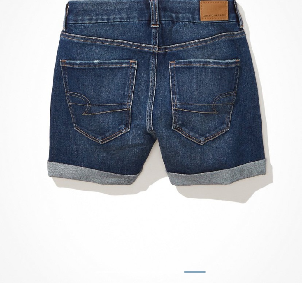 American Eagle Dream Curvy Midi Shorts